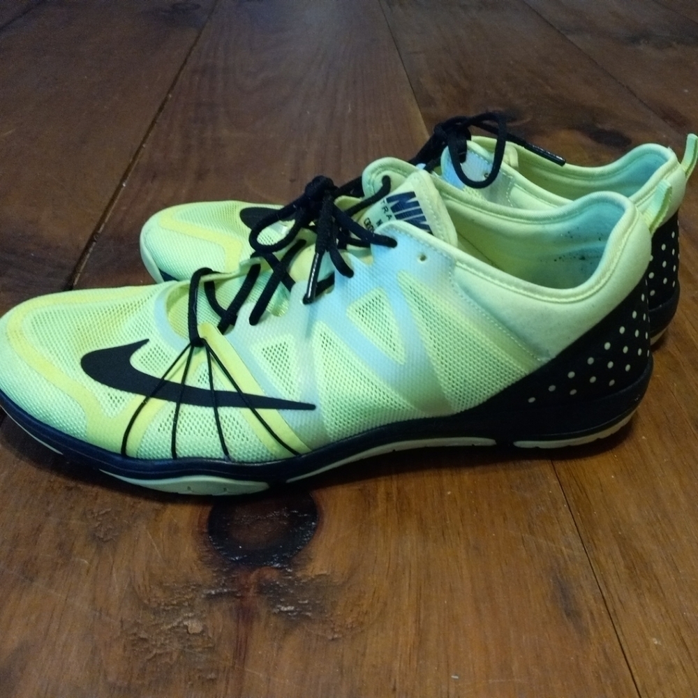 Nike Free Cross Compete Neon Training Shoes Size 9.5 Women's